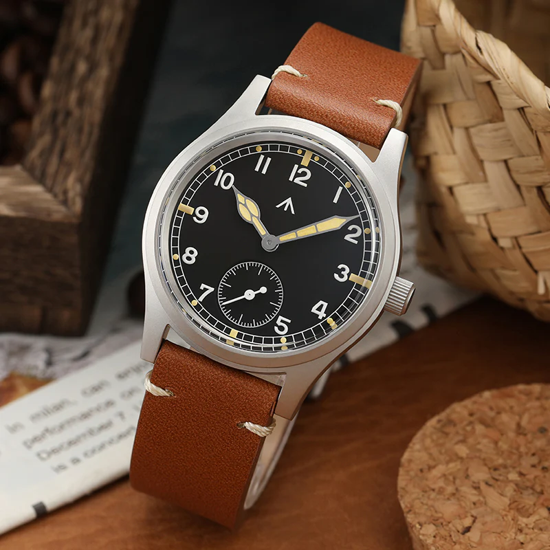 Militado 36mm D12 Quartz Field Watch - Cathedral Hands - Image 5