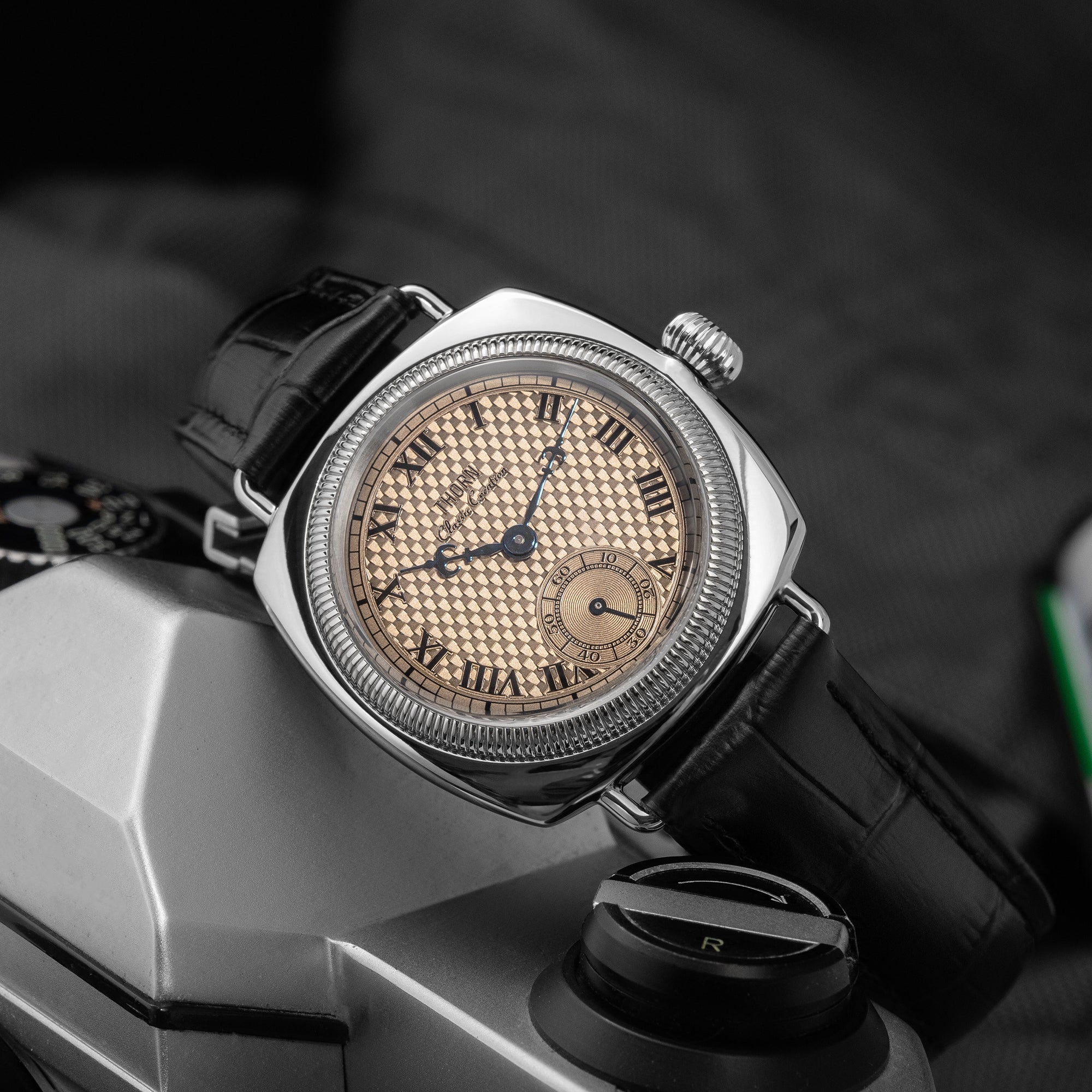 Thorn 36mm VD78 Quartz Dress Watch T002 D2 - Image 36