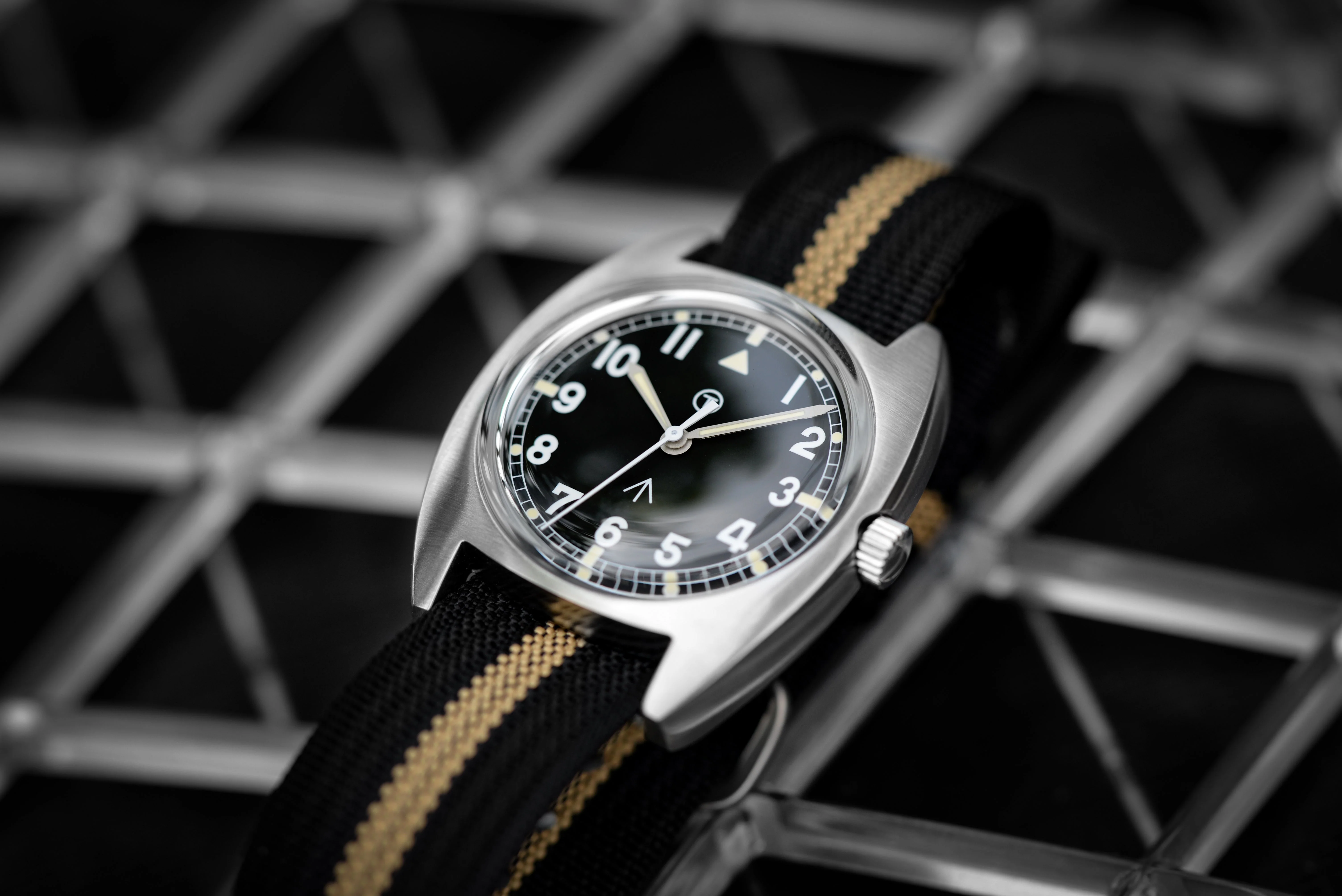 Rdunae RA02 W10 Retro Military Watch - Image 10