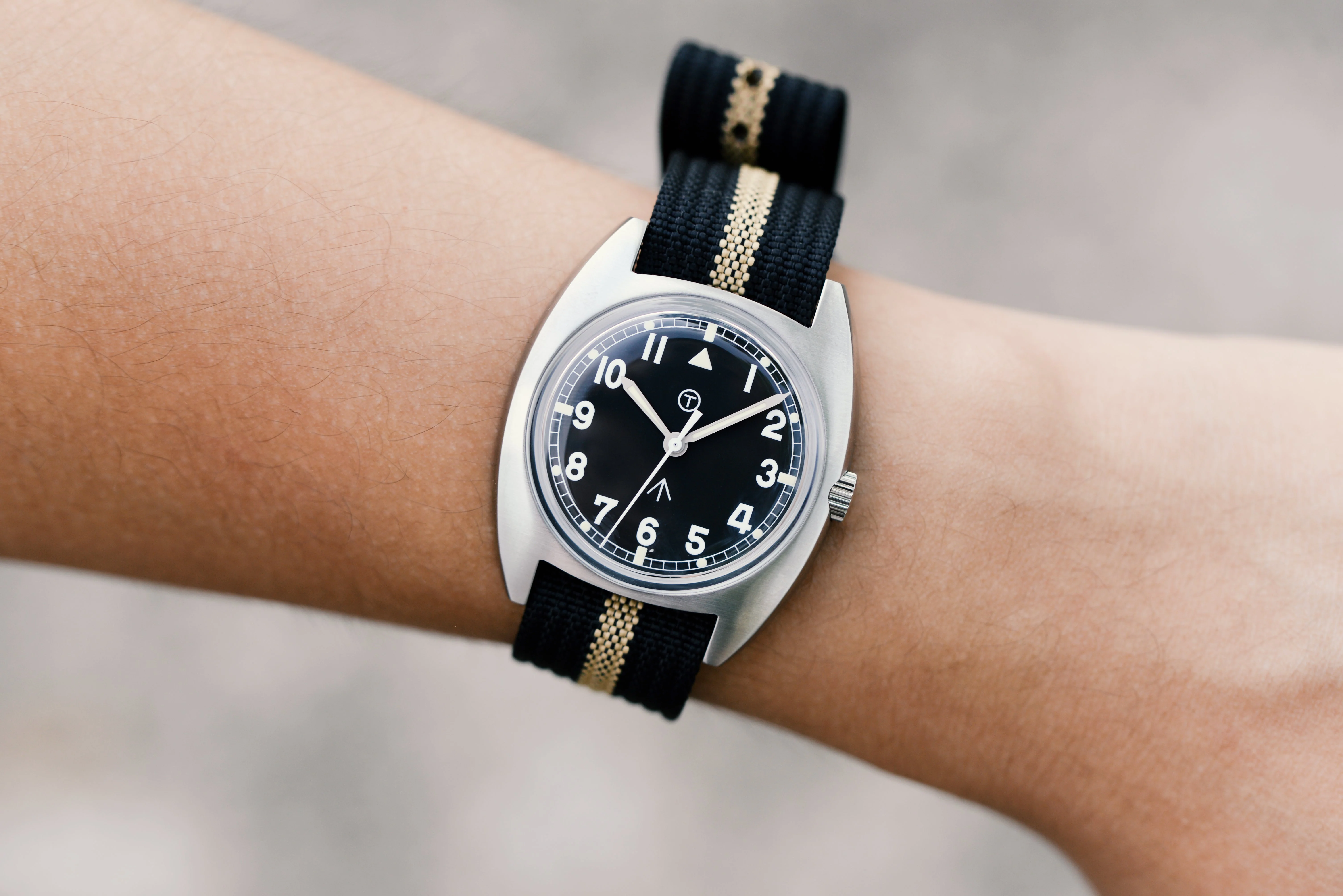 Rdunae RA02 W10 Retro Military Watch - Image 13