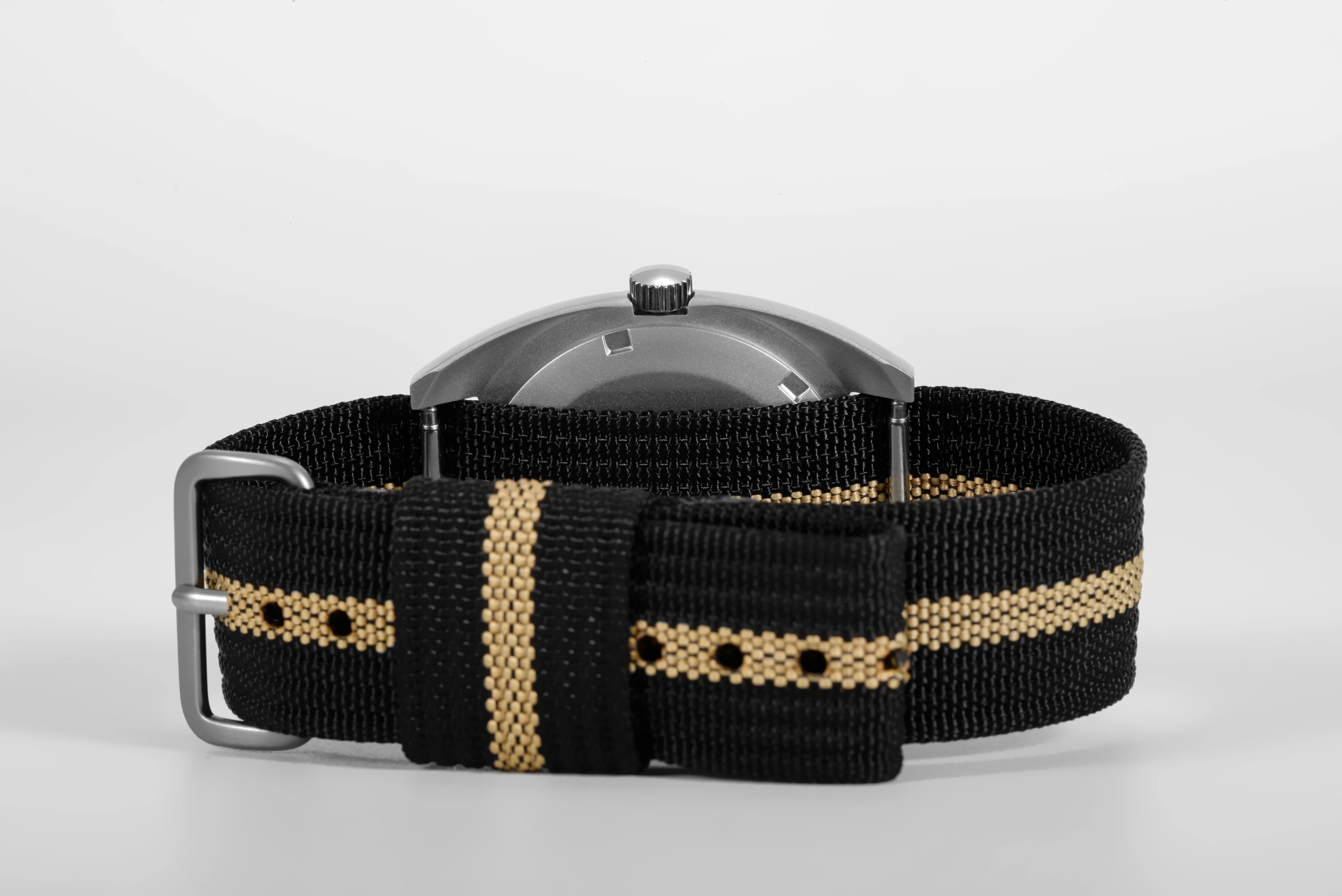 Rdunae RA02 W10 Retro Military Watch - Image 23