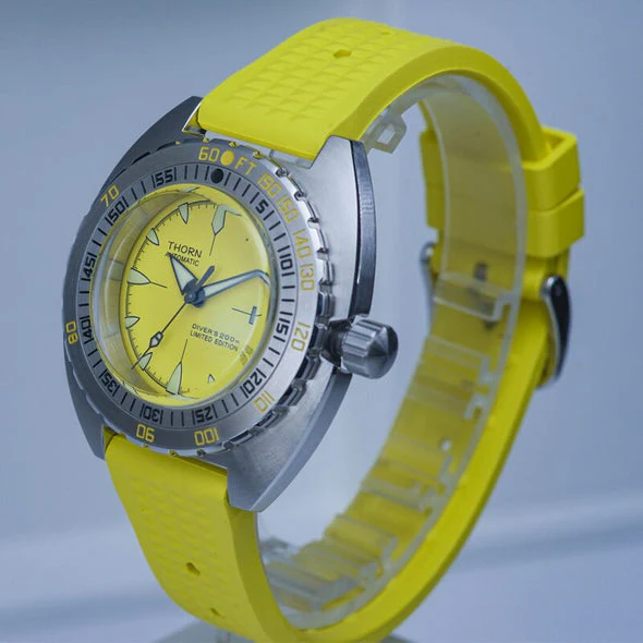 Thorn Sub 300T Diving Watch - Image 4