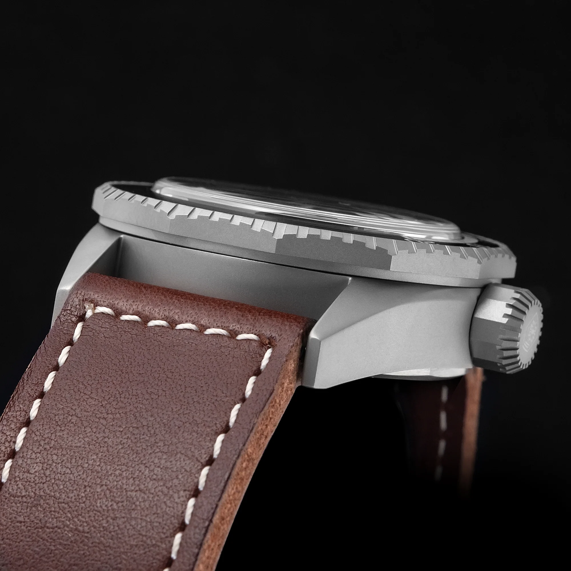 Thorn T019 Vintage Titanium Automatic Dive Watch - Image 5