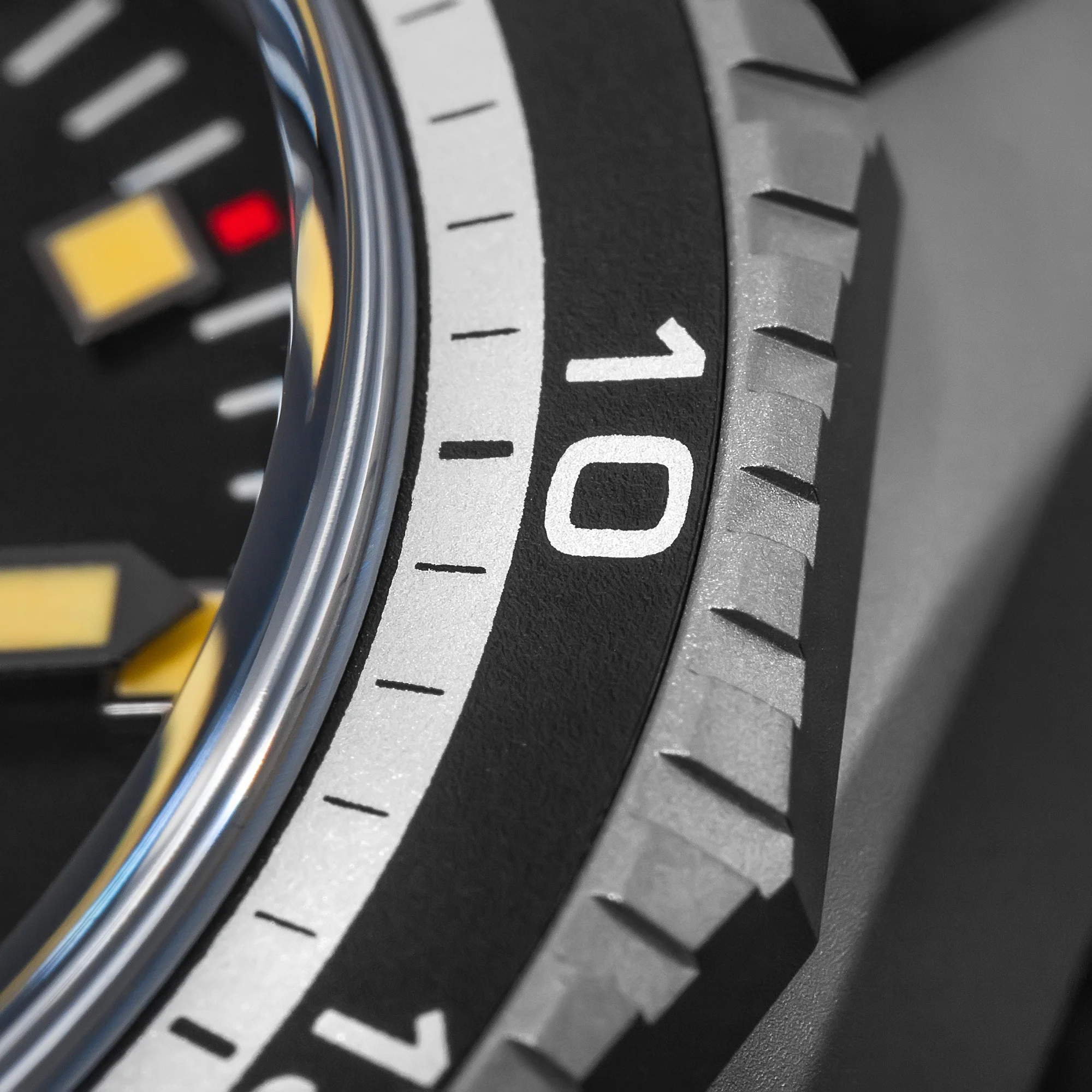 Thorn T019 Vintage Titanium Automatic Dive Watch - Image 9