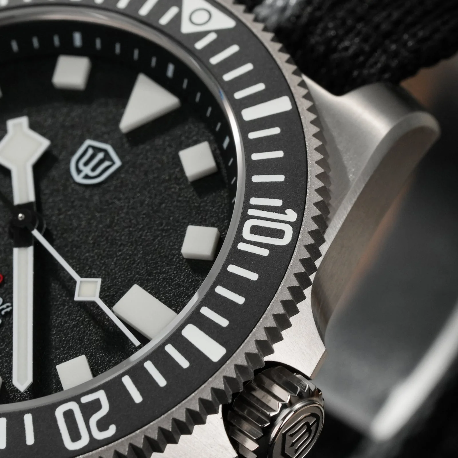 Watchdives 40mm EXD Titanium Diver Watch - Image 5
