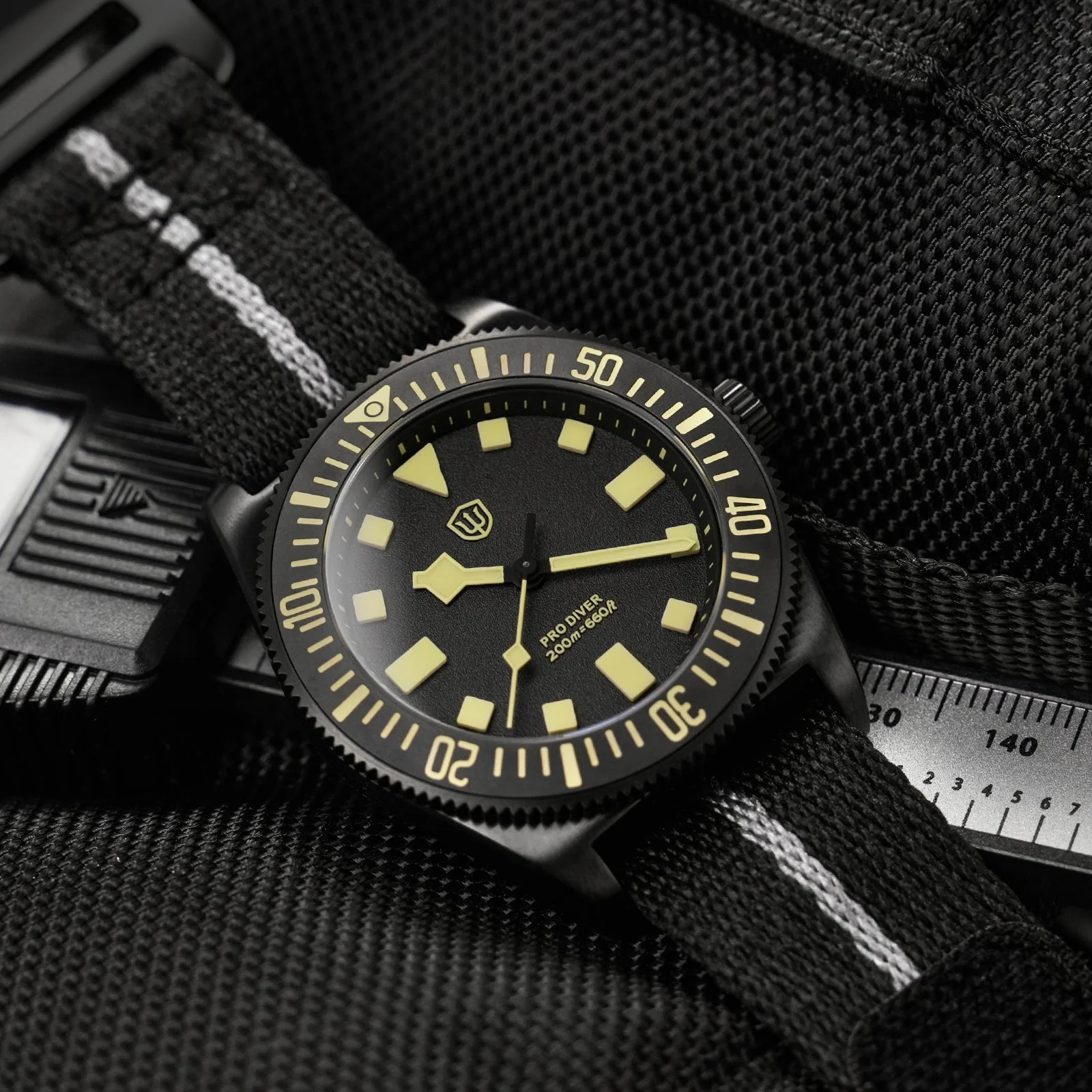 Watchdives 38mm EXD Titanium Diver Watch - Image 9