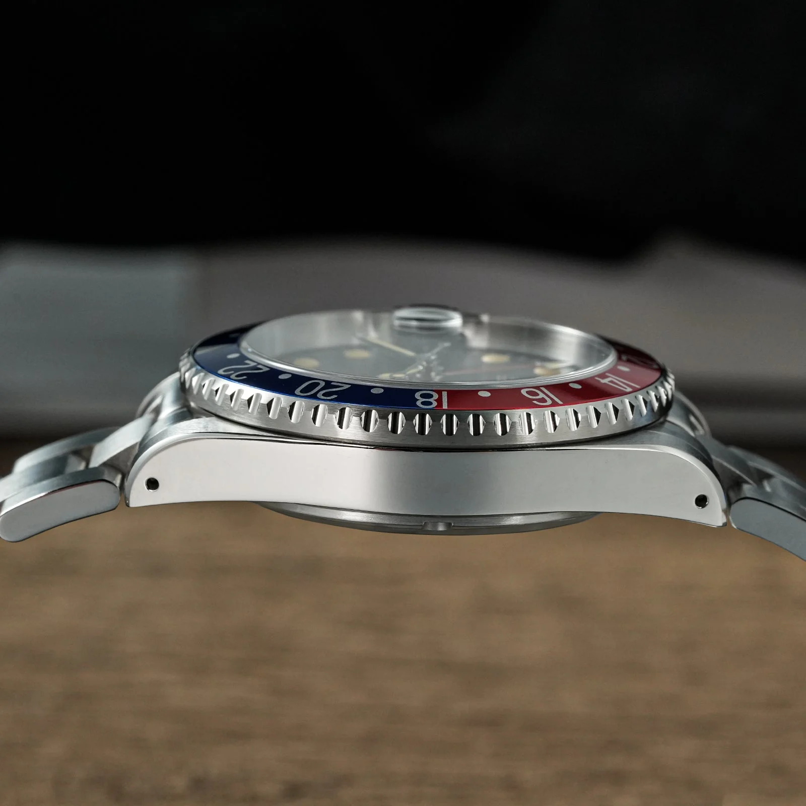 Watchdives WD0014 Aluminum Bezel Vintage NH34 GMT Watch - Image 13
