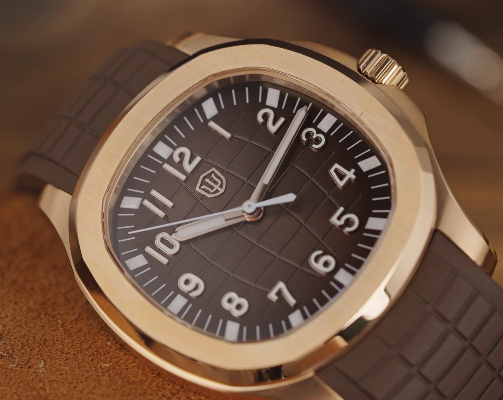 Watchdives WD008 38mm VH31 Slim Sport Watch - Image 9
