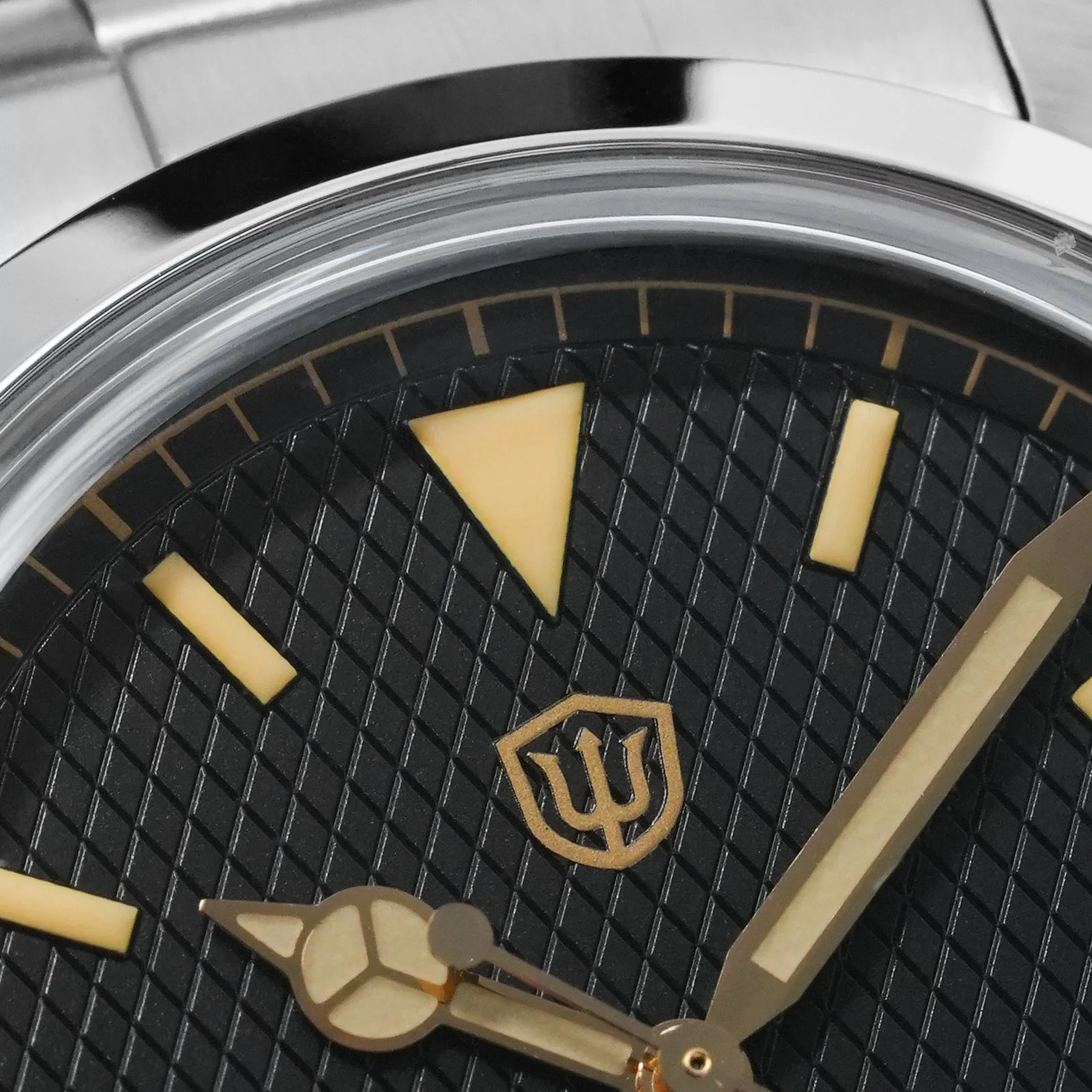 Watchdives WD1016 37mm VH31 Explore Men Watch V2 - Image 33